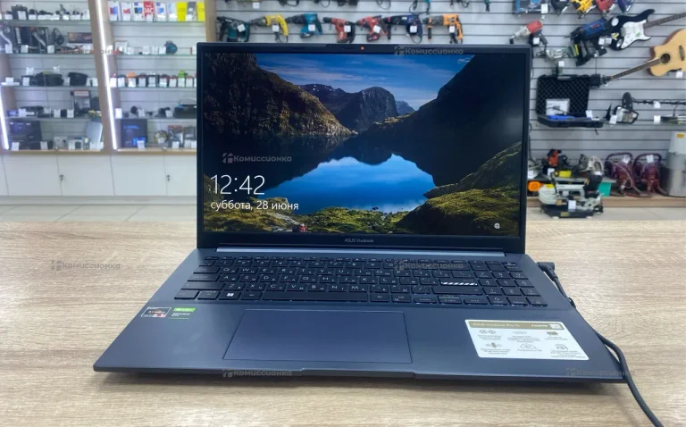 Ноутбук Asus VivoBook