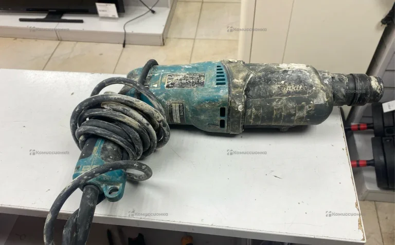 Перфоратор makita HR2470