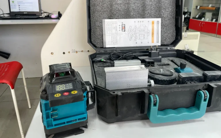 лазерный уровень Makita (реплика)