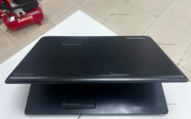 Ноутбук  Toshiba