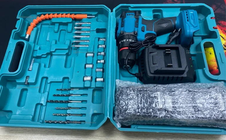 Аккумуляторная дрель-шуруповерт Makita 26v