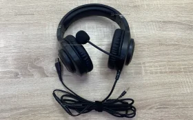 Купить Гарнитура Bloody б/у , в Магнитогорск Цена:900рублей