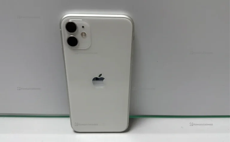 Apple iPhone 11 4/64 ГБ