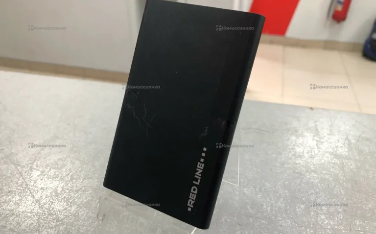 Power Bank  Red Line
