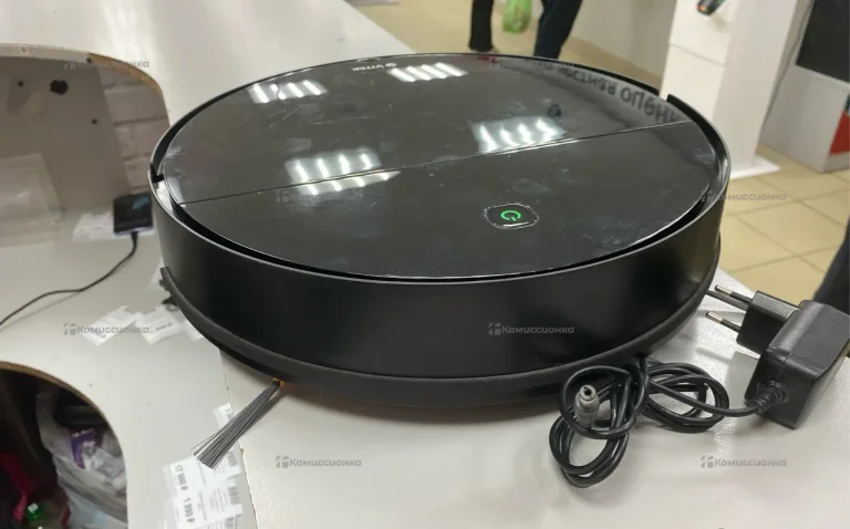Пылесос  VITEK VT-1808
