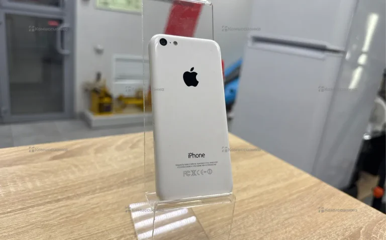 Apple iPhone 5c 1/8 ГБ