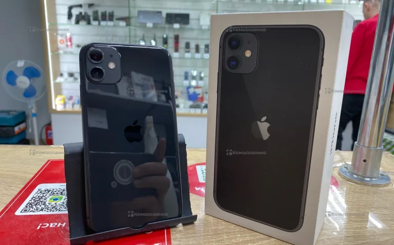 Apple iPhone 11 4/64 ГБ