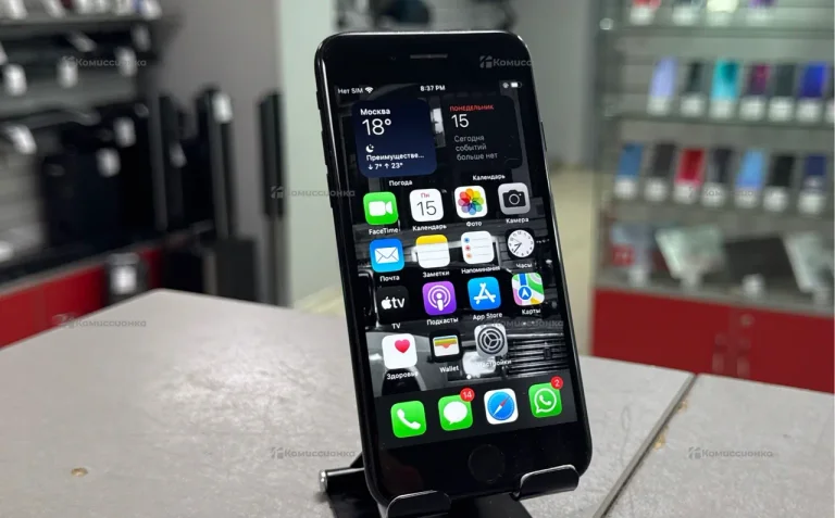 Apple iPhone 7 32 ГБ.