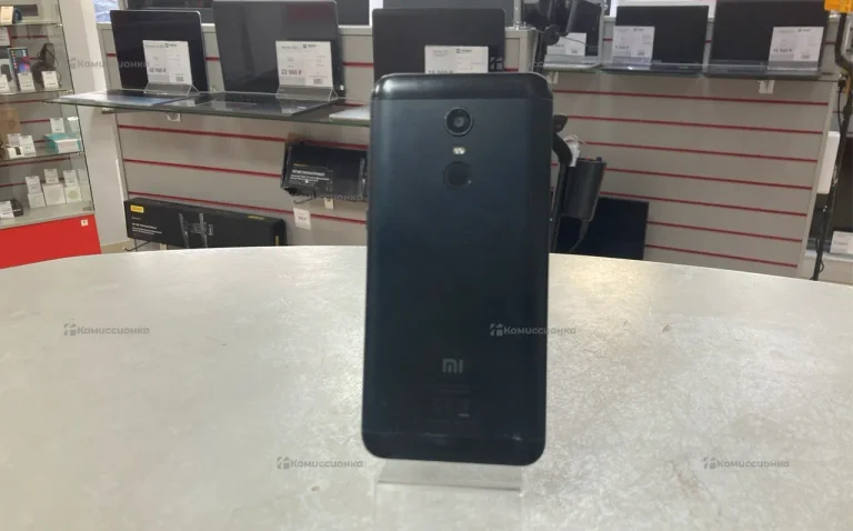Xiaomi Redmi 5 Plus (Redmi Note 5) 3/32 ГБ