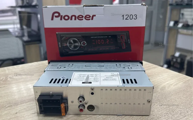 Автомагнитола  Pioneer 1203