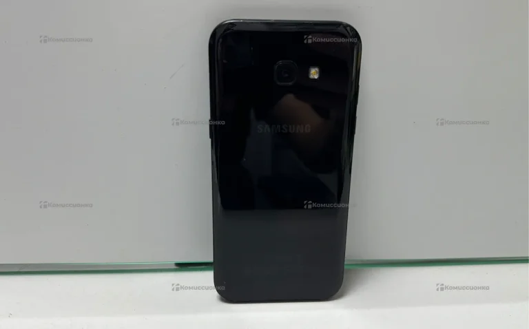 Samsung Galaxy A5 (2017) 3/32 ГБ