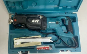 Сетевая сабельная пила Makita JR3070CT