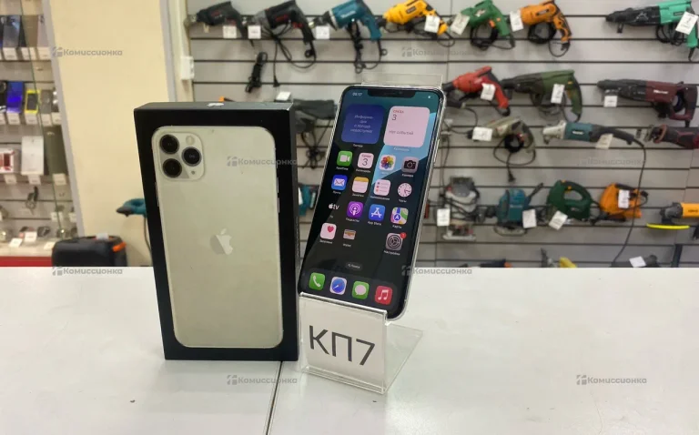 Apple iPhone 11 Pro Max 4/256 ГБ