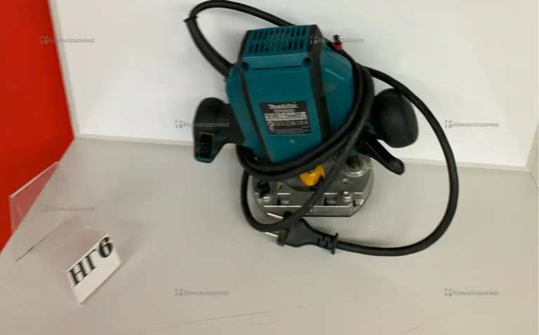 фрезер rp0900 Makita