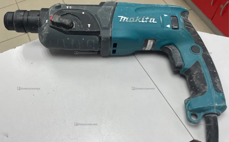 Перфоратор Makita HR2470 2025г