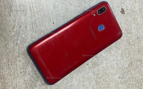 Samsung Galaxy A30 3/32 ГБ