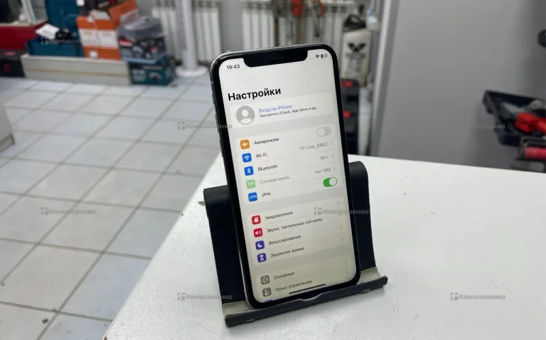 Apple iPhone X 3/256 ГБ