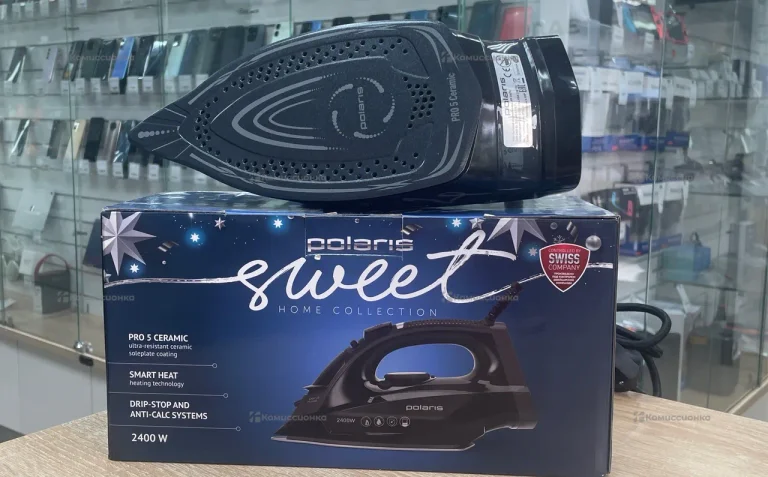 Утюг Polaris pir2467k