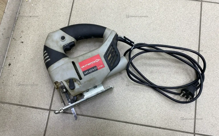 Лобзик  Интерскол МП-65Э-01 570Вт