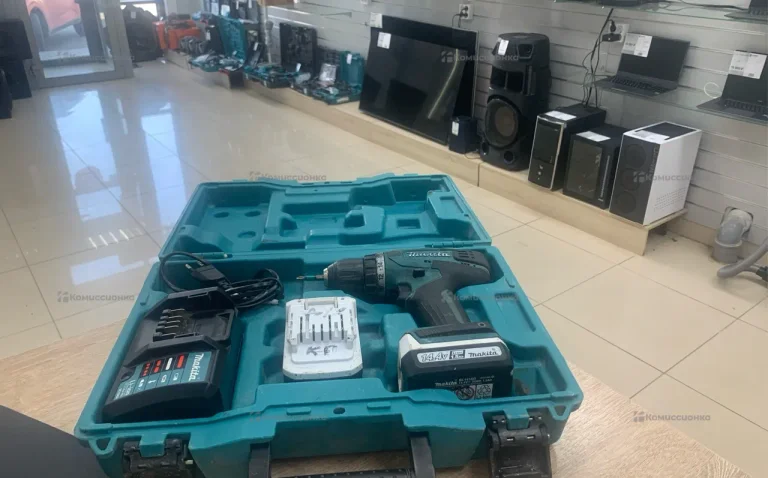Дрель Шуруповёрт Makita DF347D