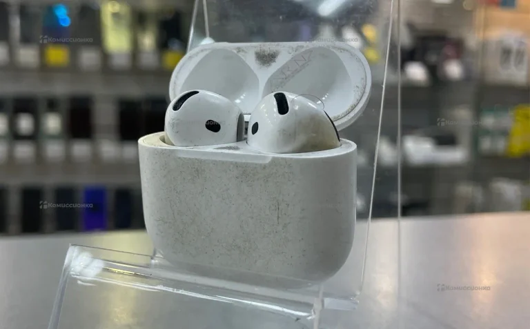Наушники  apple airpods 4