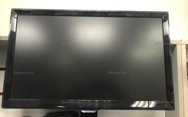 Монитор Samsung LS22E390HSO/RU
