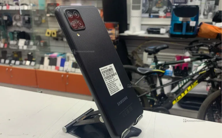 Samsung Galaxy A12 3/32 ГБ