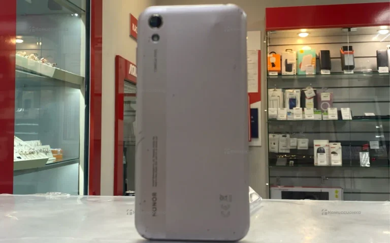 Honor 8S, 2/32Gb
