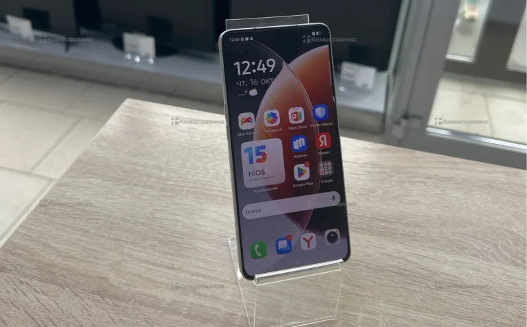 Tecno Camon 30 Premier 12/512 ГБ