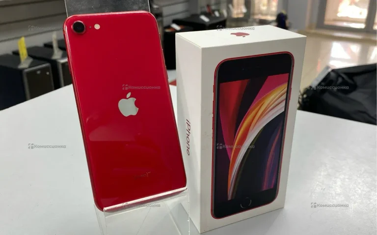 Apple iPhone SE (2020) 3/64 ГБ