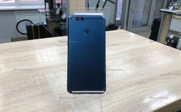 Honor 7X 4/64 ГБ