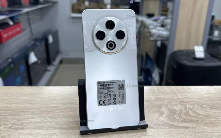 Tecno Spark 30C 5G 8/128 ГБ