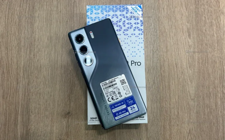 Tecno Camon 40 Pro 8/256  White
