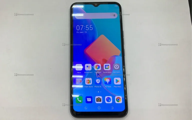 Tecno Spark 8C 4/64 ГБ