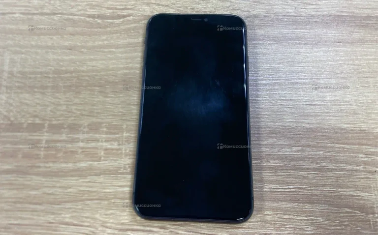Apple iPhone 11 4/128 ГБ