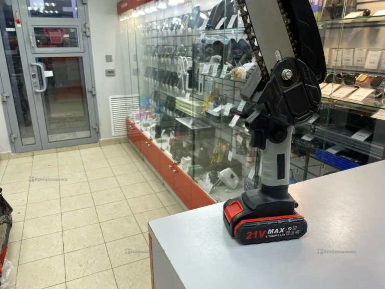 Аккумуляторная цепная пила Lithium