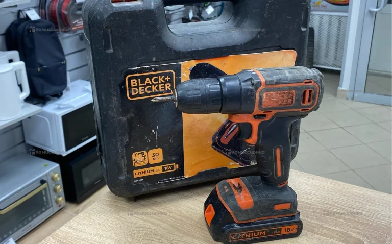 Дрель-шуруповерт BDCDD18N