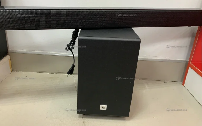 Soundbar JBL Cinema SB140
