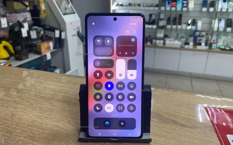 Tecno Pova 6 8/256 ГБ