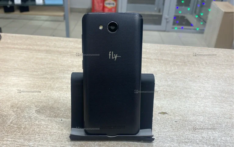 Fly Life Compact 4G 1/8 Гб