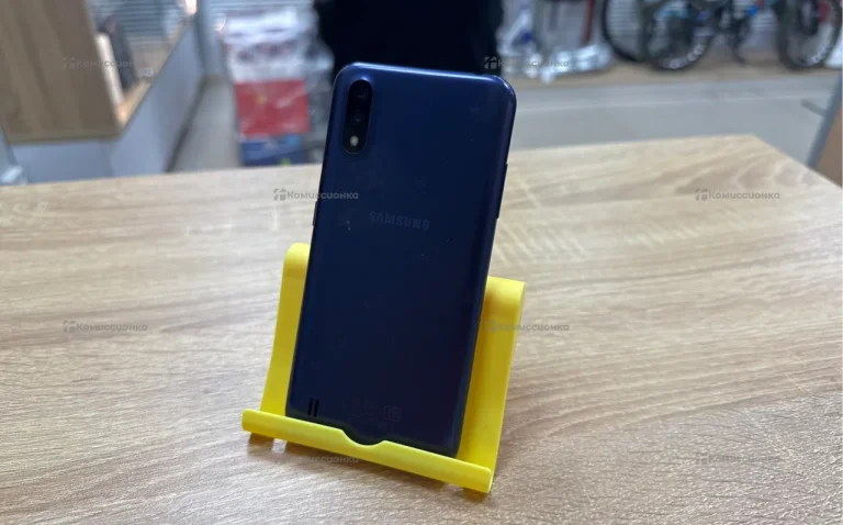 Samsung Galaxy A01 2/16 ГБ