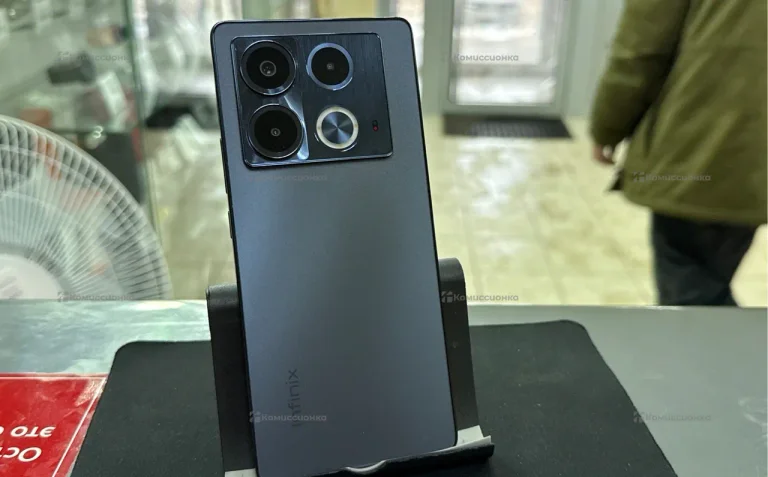 Infinix Note 40 8/256 ГБ