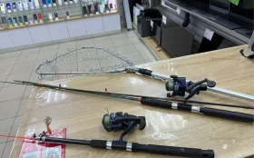 Купить Набор две удочки и подсак б/у , в Самара Цена:1500рублей