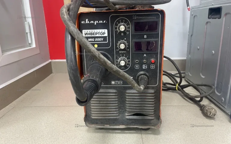 Полуавтомат для сварки в среде защитных газов Свар