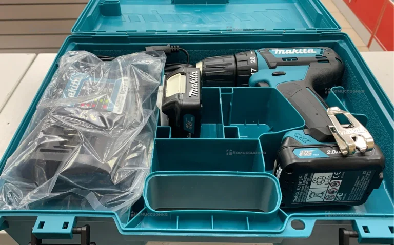 Дрель-шуруповерт Makita DF333DWYE