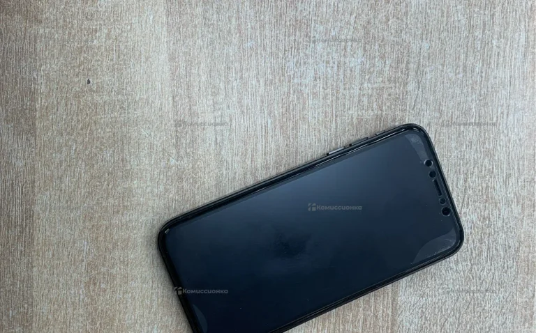 Apple iPhone XR 3/64 ГБ