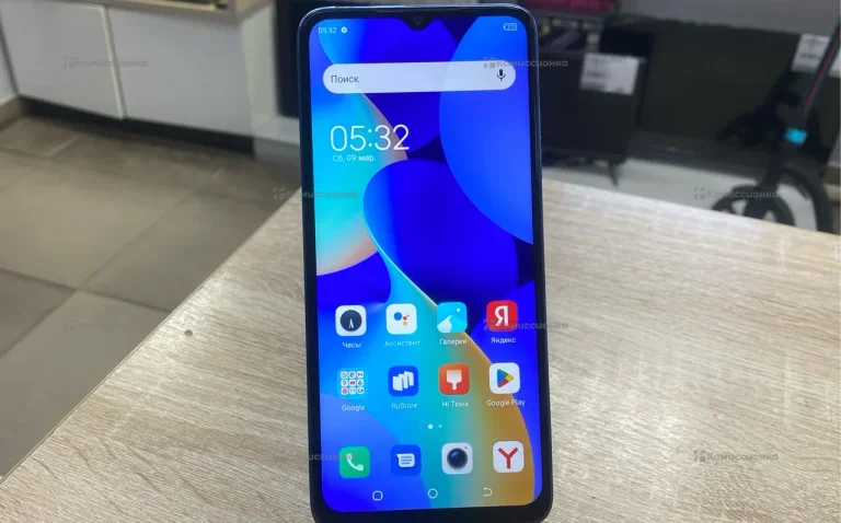 Tecno Spark 10C 4/64 ГБ