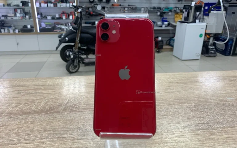 Apple iPhone 11 4/64 ГБ