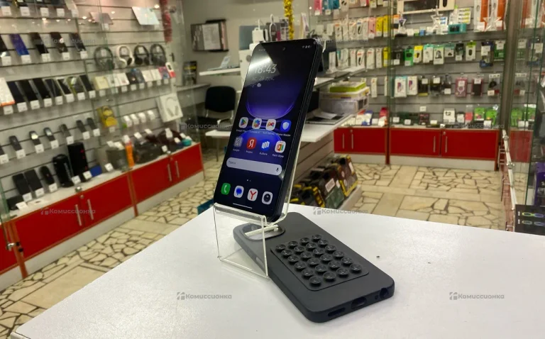 Tecno Spark 40C 8/128 ГБ