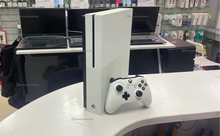 Приставка Xbox One S 500 ГБ